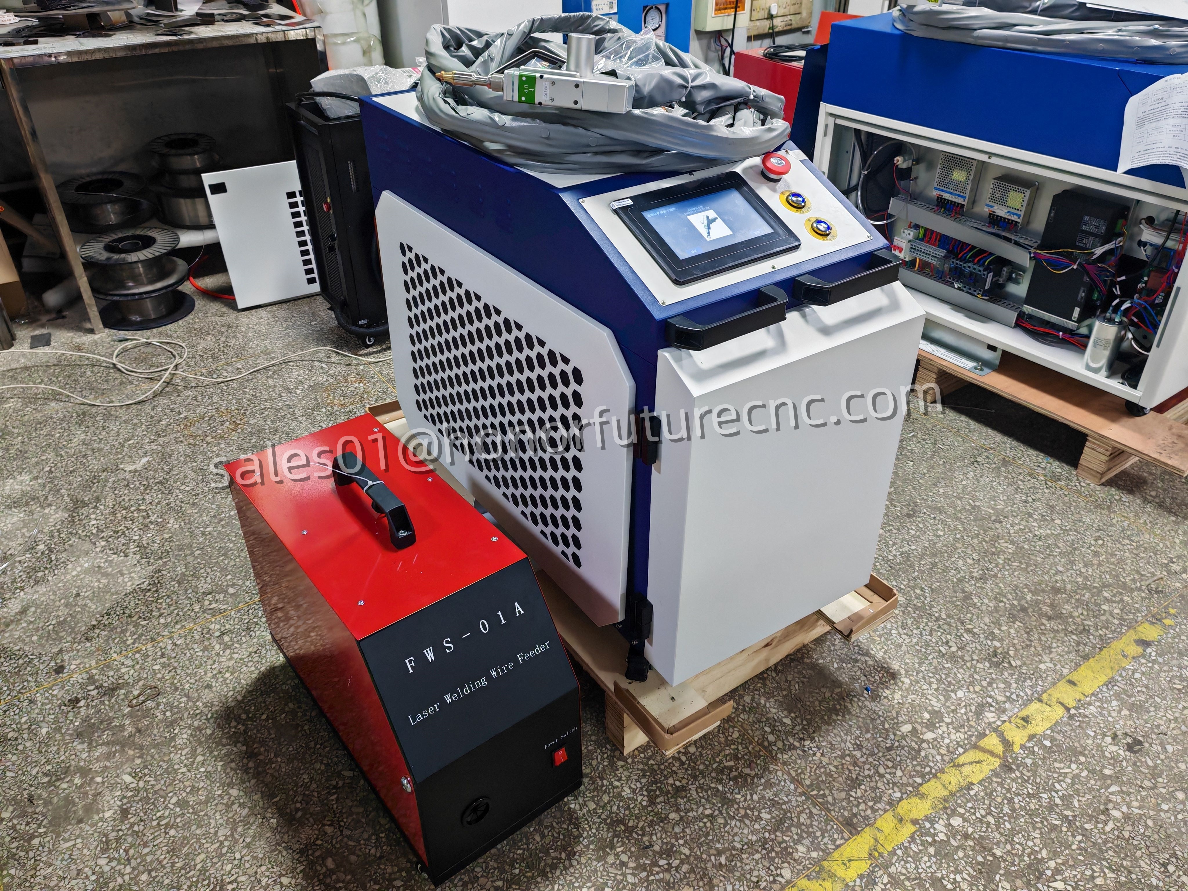 5 in 1 Handheld Industrial Bat - Industrial Laser Cleaning Machine Price recensione e prezzo
