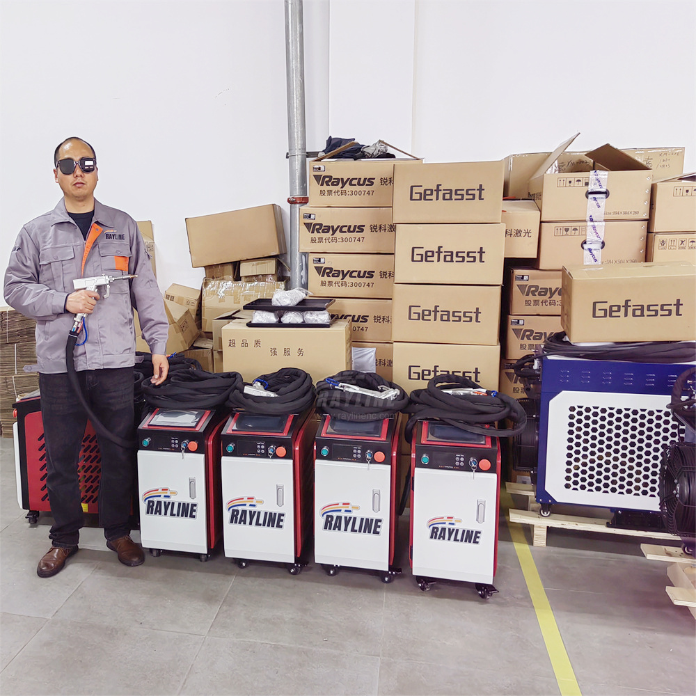 New Mini Water Cooled Handheld - Industrial Fiber Laser recensione e prezzo